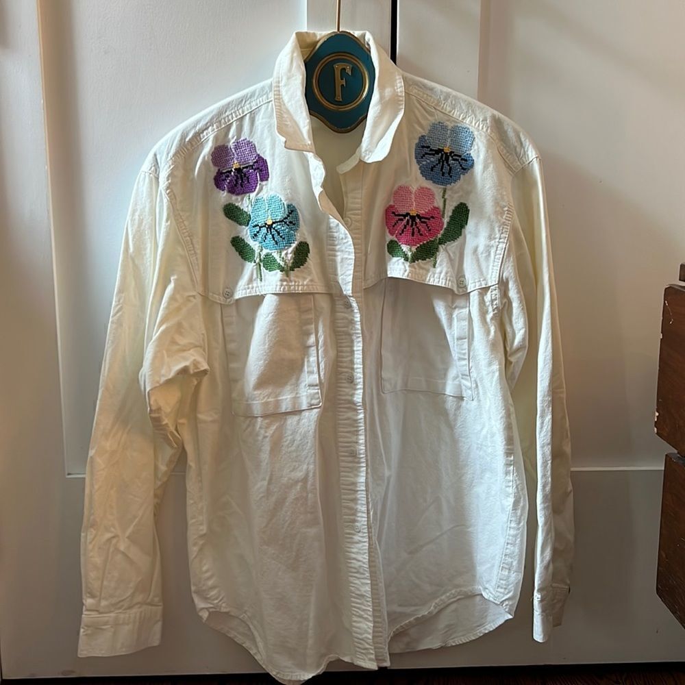 Embroidered Western Shirt with Flowers
